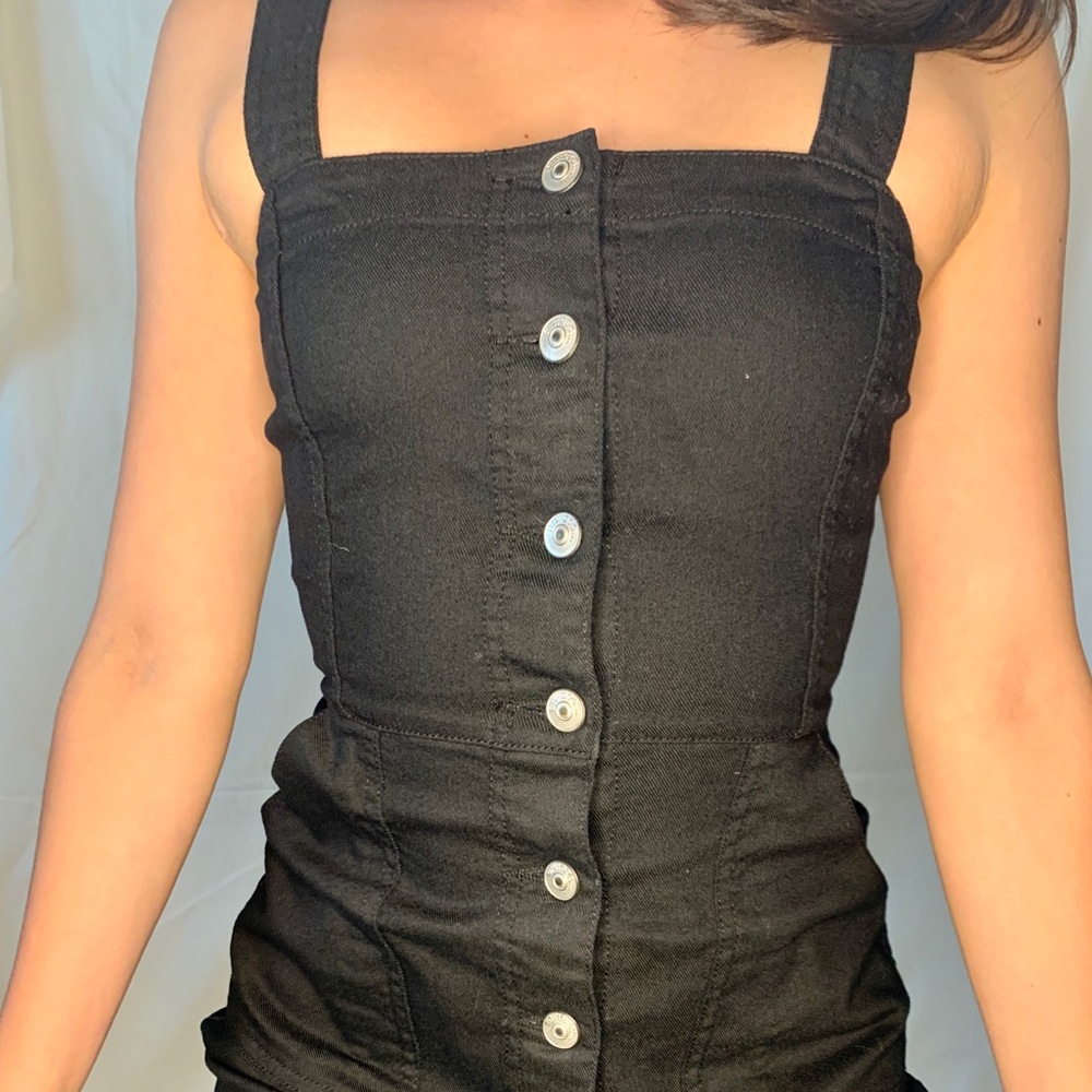 Divided Black Dress (0) - Picture 6 of 7